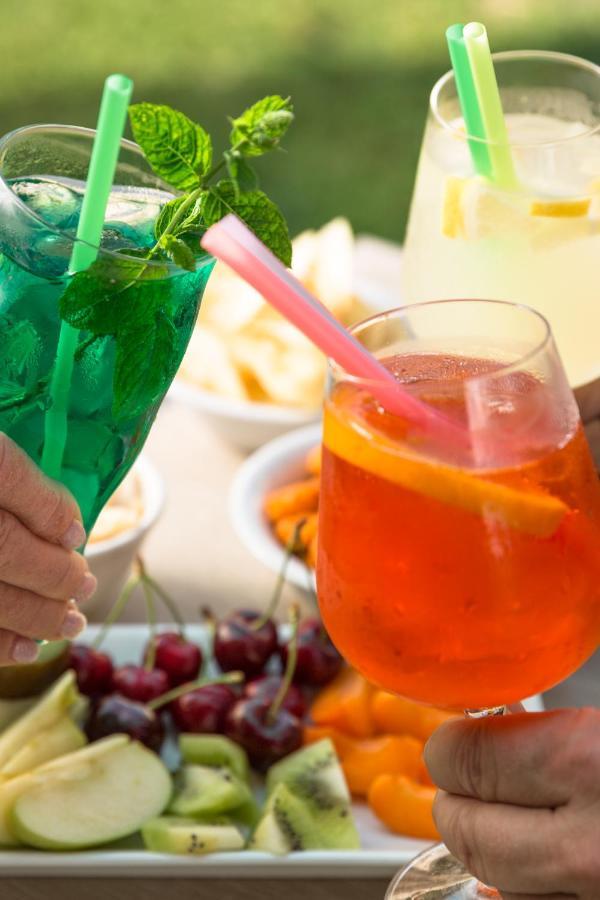 Hotel Parini Bellaria-Igea Marina Esterno foto