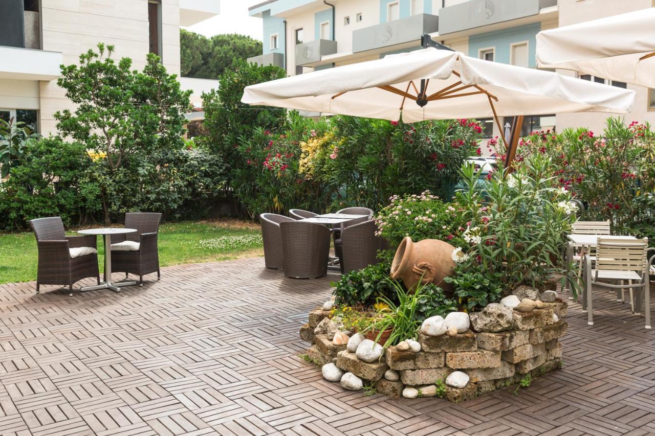 Hotel Parini Bellaria-Igea Marina Esterno foto